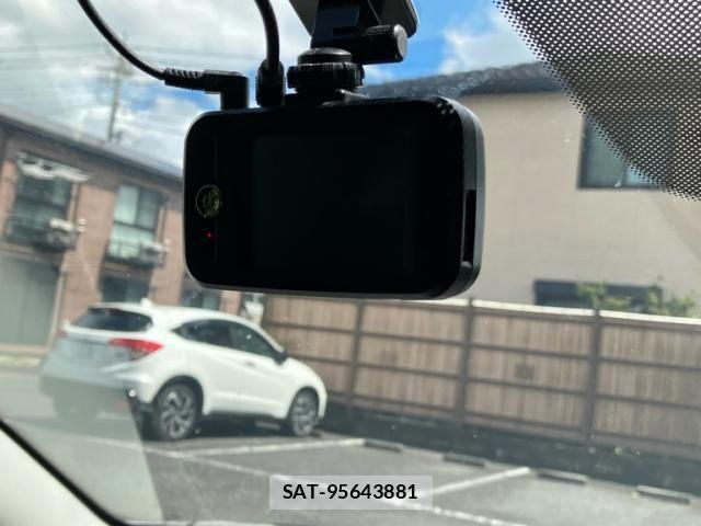 Mazda MAZDA3 2019-09 8413456-16
