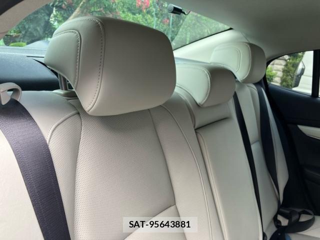 Mazda MAZDA3 2019-09 8413456-22