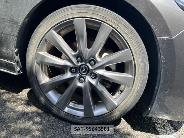 Mazda MAZDA3 2019-09 8413456-4