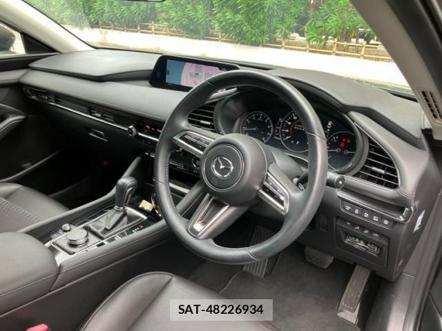 Mazda MAZDA3 2019-09 8413454-10
