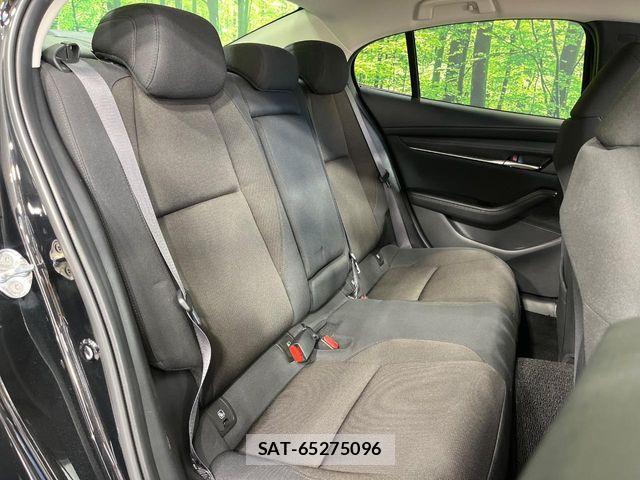 Mazda MAZDA3 2019-09 8438388-9