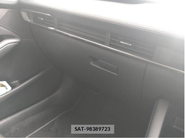 Mazda MAZDA3 2024-12 8457874-12