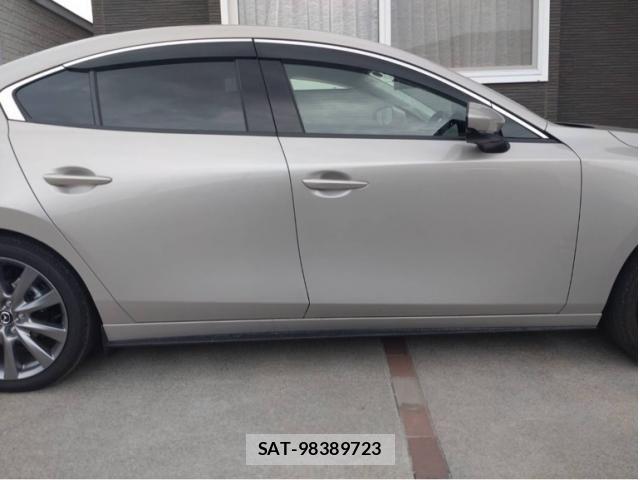 Mazda MAZDA3 2024-12 8457874-1