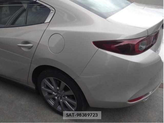 Mazda MAZDA3 2024-12 8457874-4
