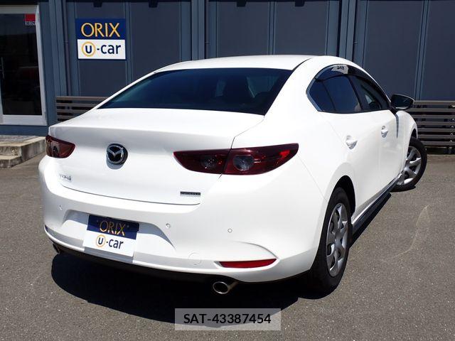 Mazda MAZDA3 2021-06 8485694-2