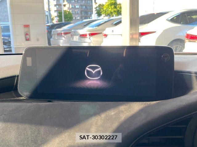 Mazda MAZDA3 2023-11 8525658-2