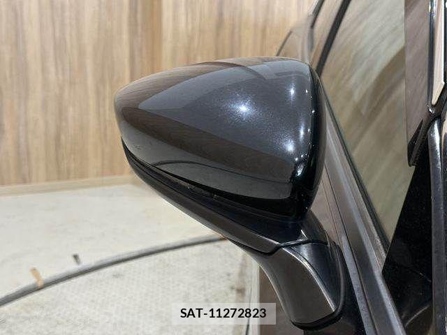 Mazda MAZDA3 2021-08 8562558-24