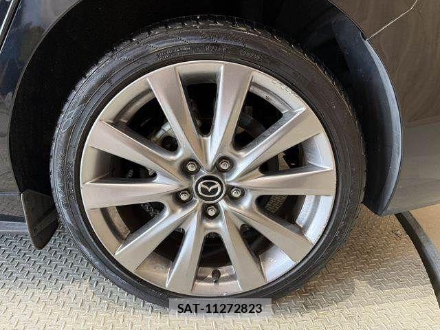 Mazda MAZDA3 2021-08 8562558-27