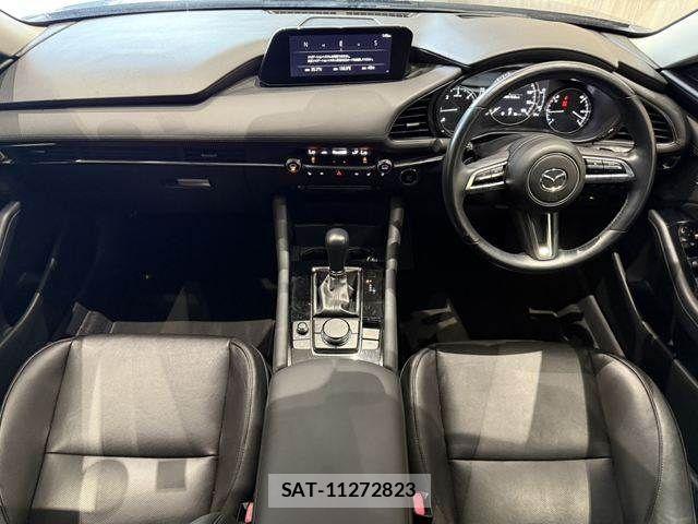 Mazda MAZDA3 2021-08 8562558-2