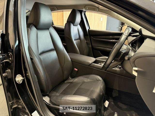 Mazda MAZDA3 2021-08 8562558-8