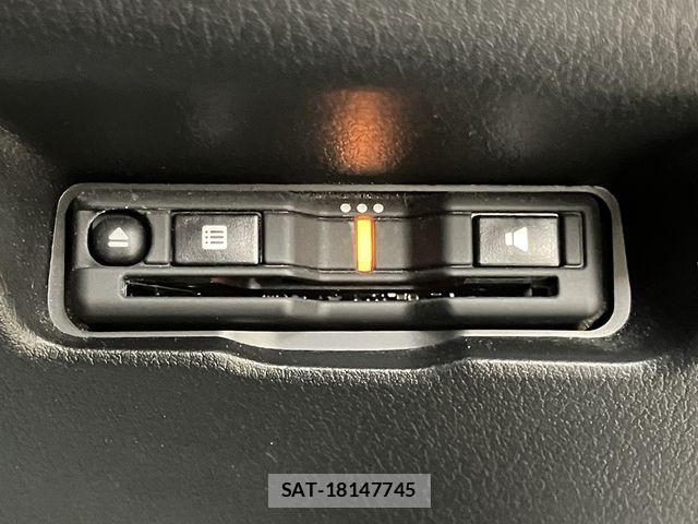 Mazda MAZDA3 2021-02 8627595-15