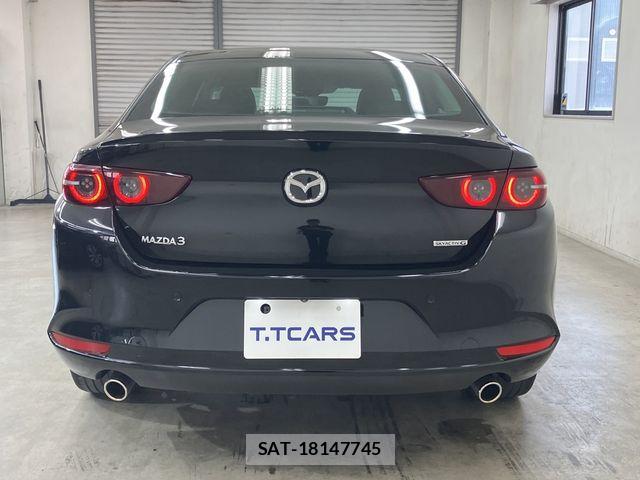Mazda MAZDA3 2021-02 8627595-22