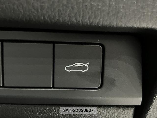 Mazda MAZDA3 2023-11 8627592-11