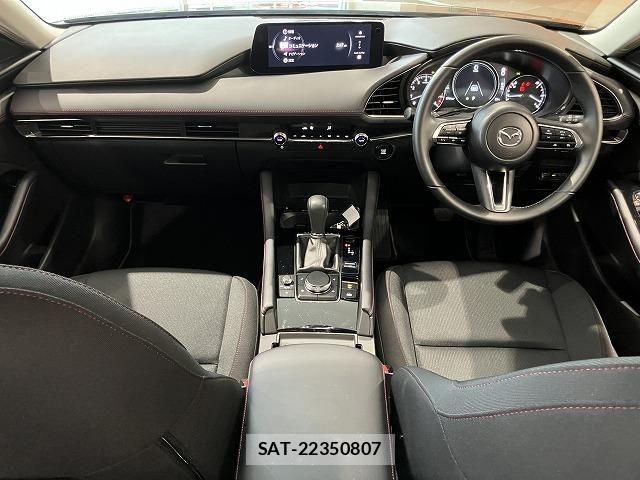 Mazda MAZDA3 2023-11 8627592-1