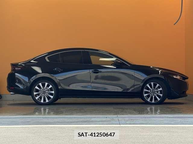 Mazda MAZDA3 2021-12 8627594-8
