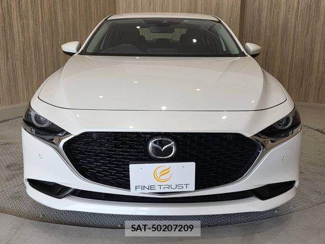 Mazda MAZDA3 2019-07 8627597-14