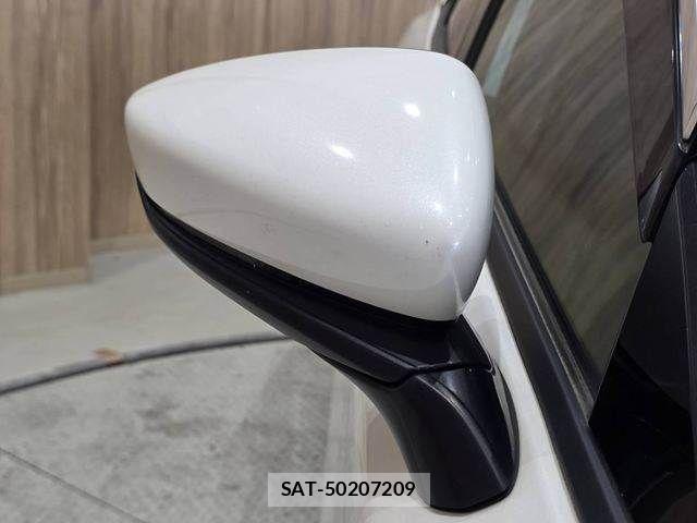 Mazda MAZDA3 2019-07 8627597-24