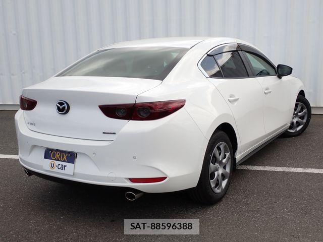 Mazda MAZDA3 2021-07 8666461-2
