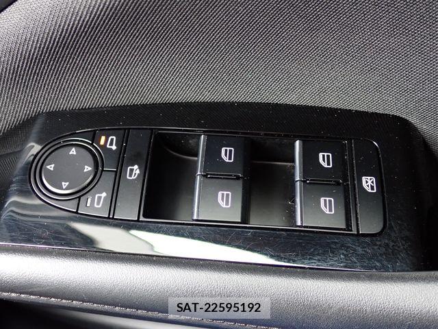 Mazda MAZDA3 2021-09 8666462-15
