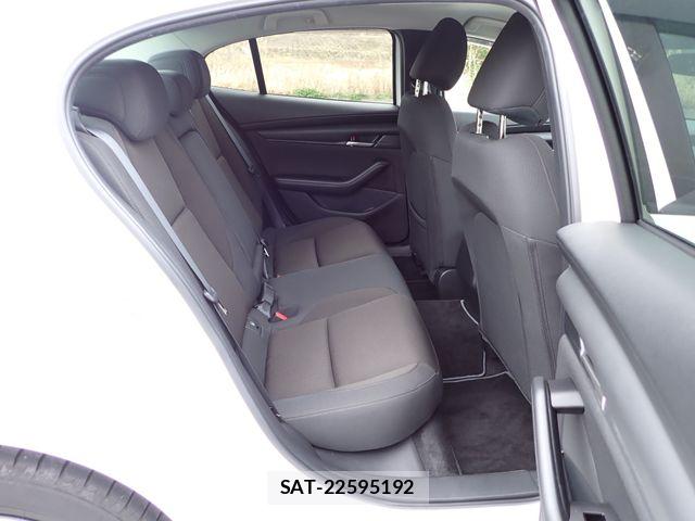 Mazda MAZDA3 2021-09 8666462-18