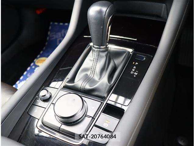 Mazda MAZDA3 2019-08 8660093-10