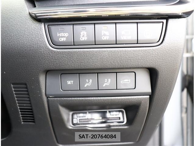 Mazda MAZDA3 2019-08 8660093-12