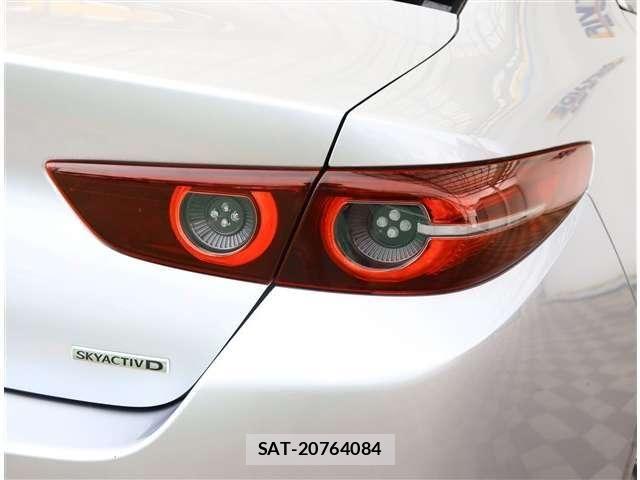 Mazda MAZDA3 2019-08 8660093-22