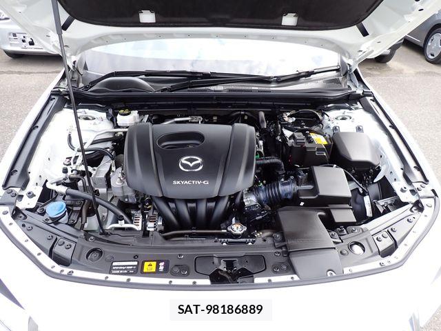 Mazda MAZDA3 2021-06 8666459-3