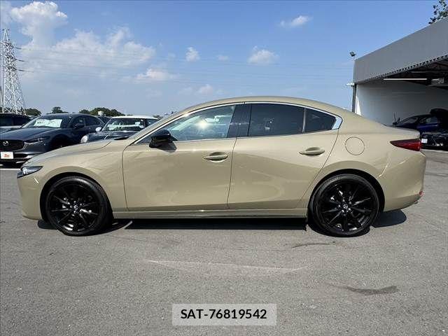 Mazda MAZDA3 2023-10 8666457-10