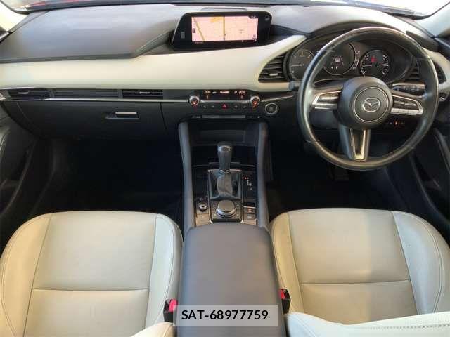 Mazda MAZDA3 2019-05 8685906-1
