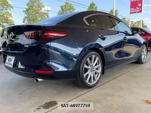 Mazda MAZDA3 2019-05 8685906-5