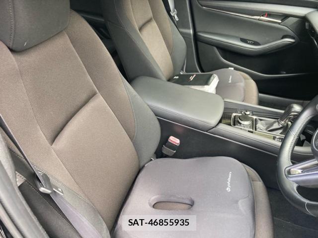 Mazda MAZDA3 2019-08 8743675-12