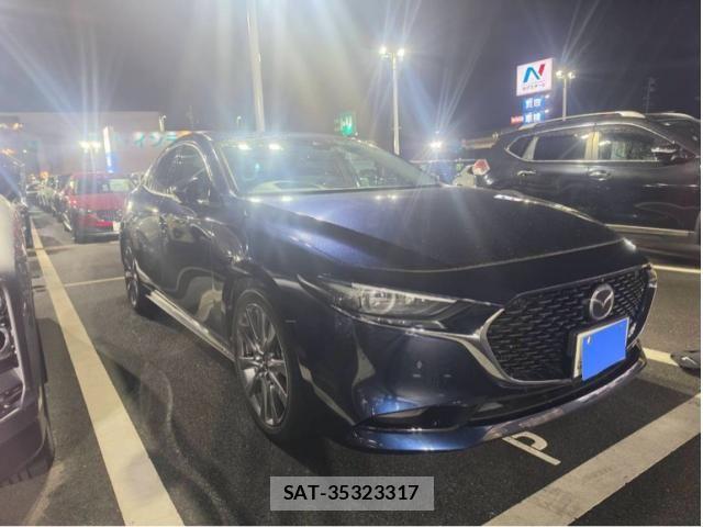 Mazda MAZDA3 2021-09 8743673-2