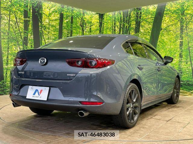 Mazda MAZDA3 2022-03 8796574-16