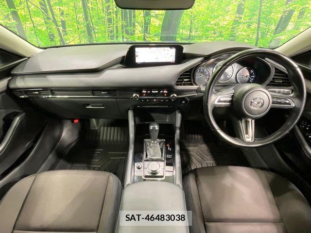 Mazda MAZDA3 2022-03 8796574-1