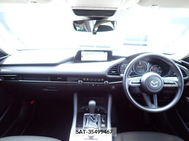 Mazda MAZDA3 2021-06 8830151-1