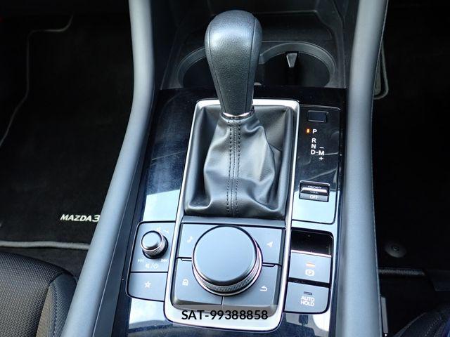 Mazda MAZDA3 2021-07 8830159-11