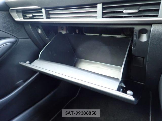 Mazda MAZDA3 2021-07 8830159-16