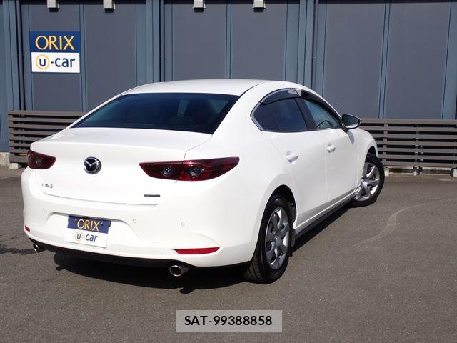 Mazda MAZDA3 2021-07 8830159-2