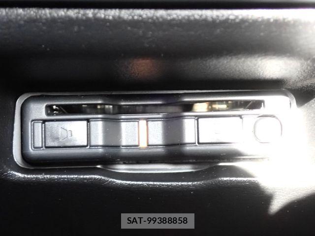 Mazda MAZDA3 2021-07 8830159-6