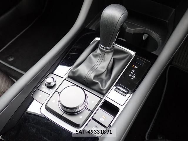 Mazda MAZDA3 2021-06 8830150-11