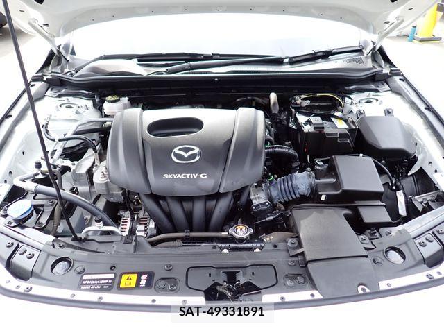 Mazda MAZDA3 2021-06 8830150-23