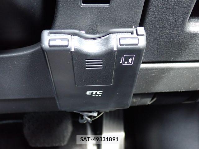 Mazda MAZDA3 2021-06 8830150-6