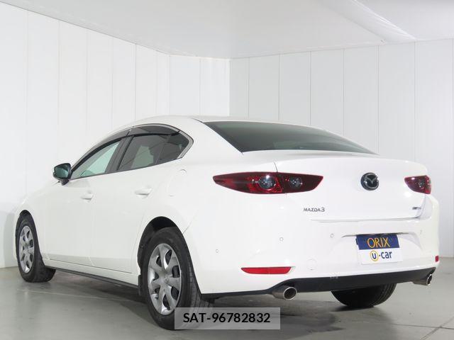 Mazda MAZDA3 2021-03 8849717-2