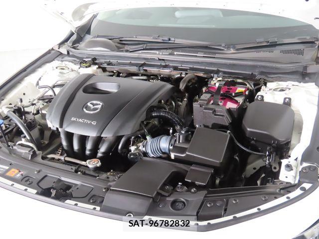 Mazda MAZDA3 2021-03 8849717-3