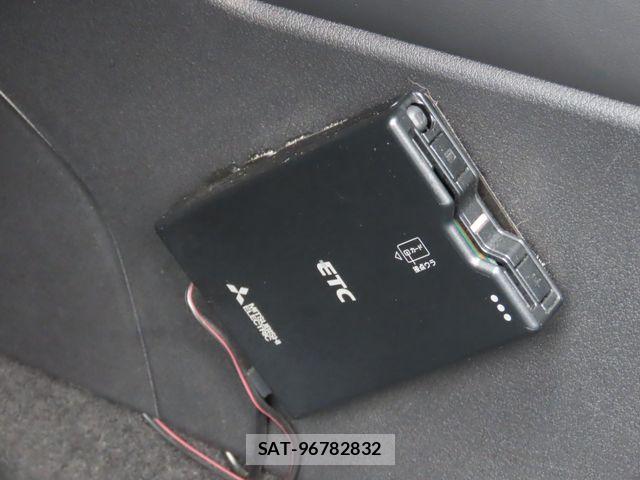 Mazda MAZDA3 2021-03 8849717-8