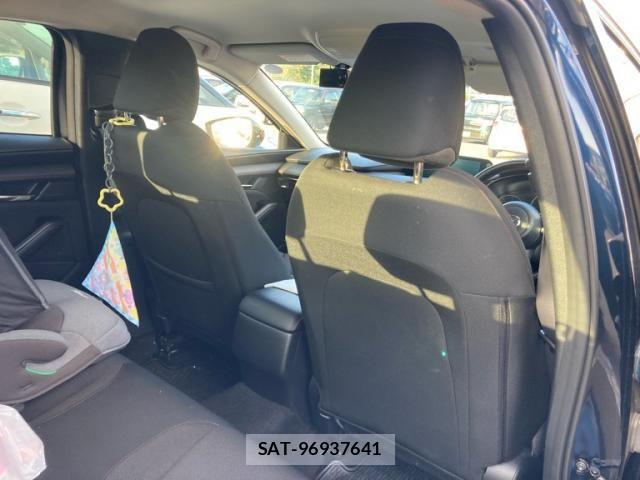 Mazda MAZDA3 2022-01 8871396-18
