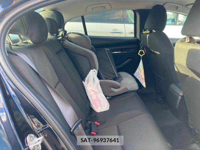Mazda MAZDA3 2022-01 8871396-19