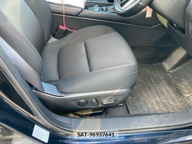 Mazda MAZDA3 2022-01 8871396-20