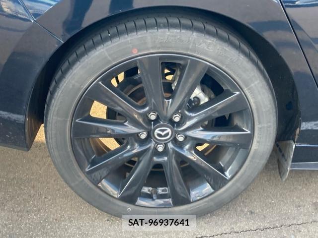 Mazda MAZDA3 2022-01 8871396-6